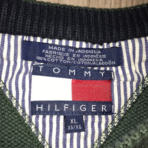 Tommy Hilfiger Thick Crew Sweater Bundle - Picture 4 of 7